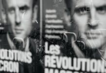Frankreich bricht mit westlichen Verbündeten um die Entscheidung des IStGH zu unterstützen